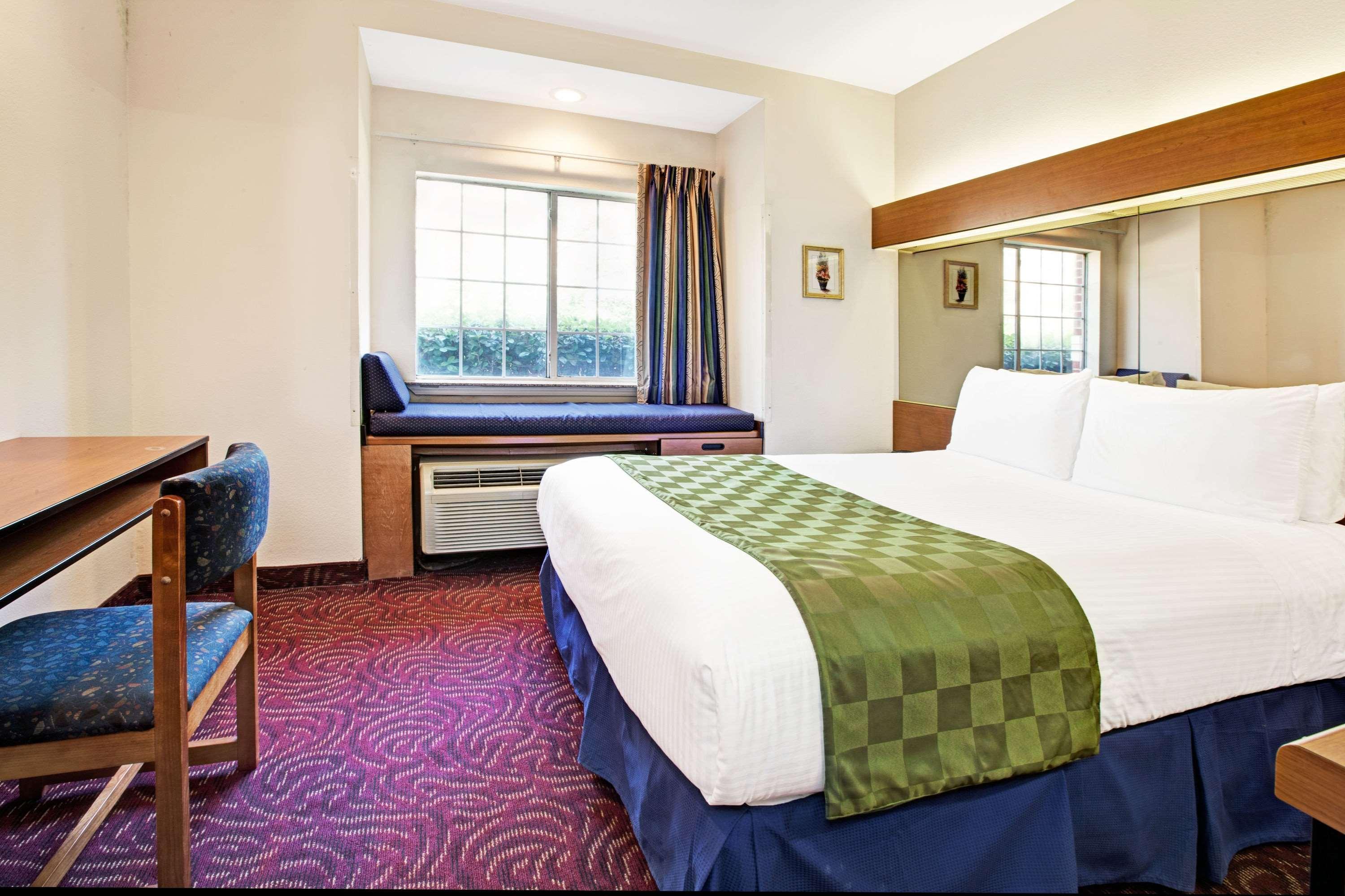 Econo Lodge Inn & Suites Mesquite - Dallas East Exterior foto