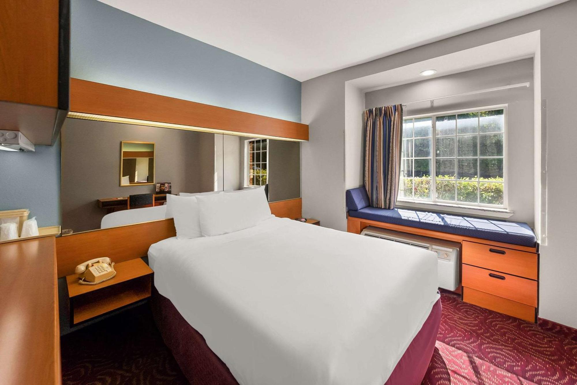 Econo Lodge Inn & Suites Mesquite - Dallas East Exterior foto