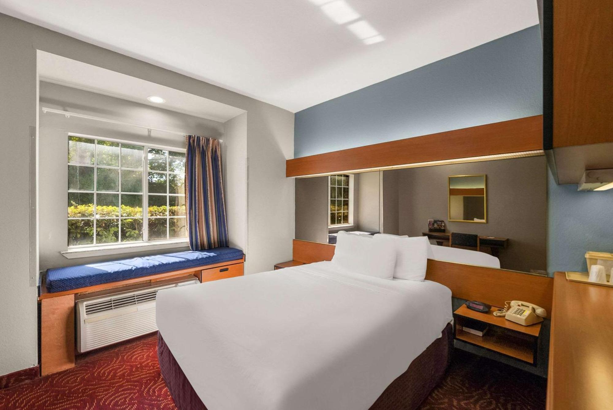 Econo Lodge Inn & Suites Mesquite - Dallas East Exterior foto