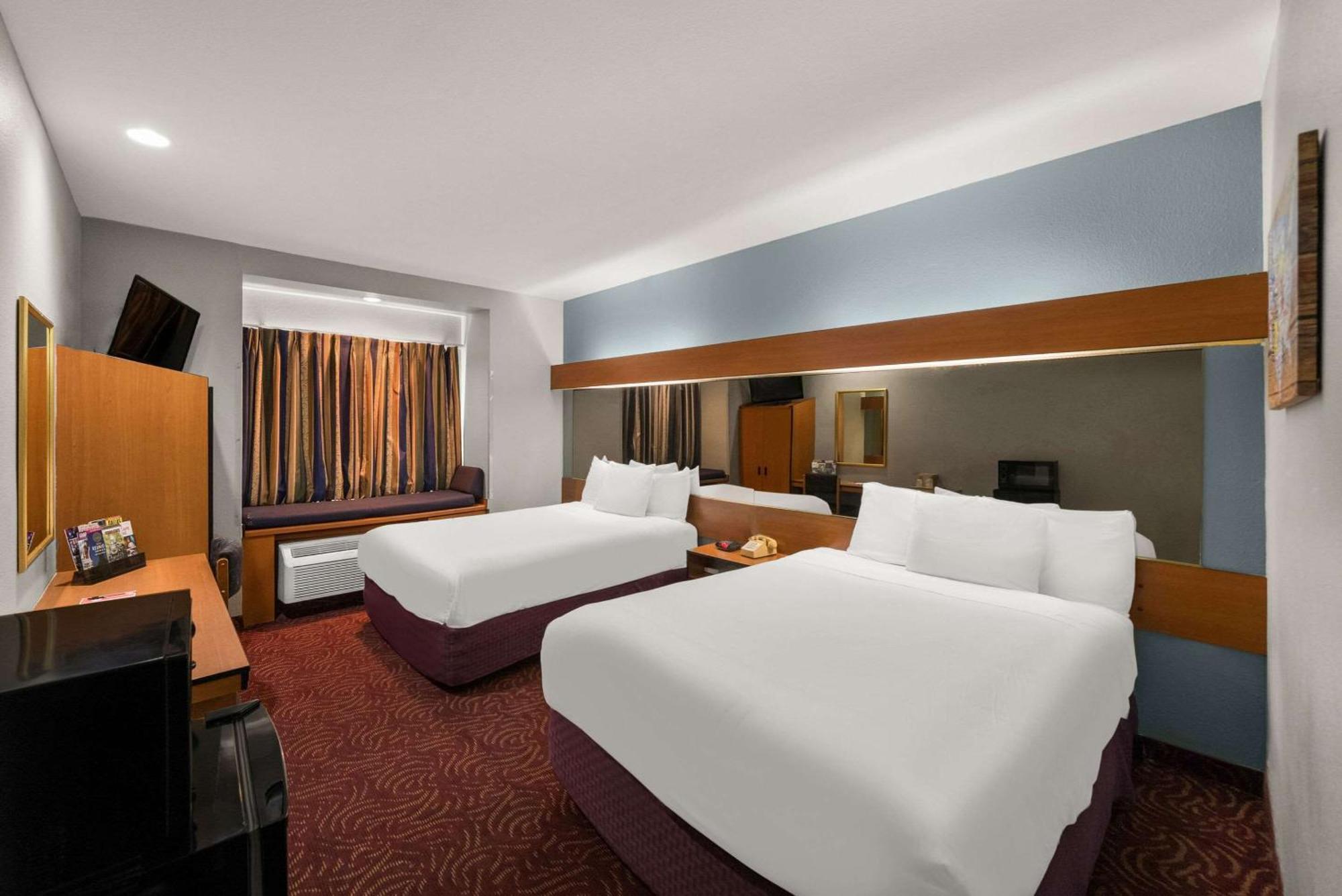 Econo Lodge Inn & Suites Mesquite - Dallas East Exterior foto