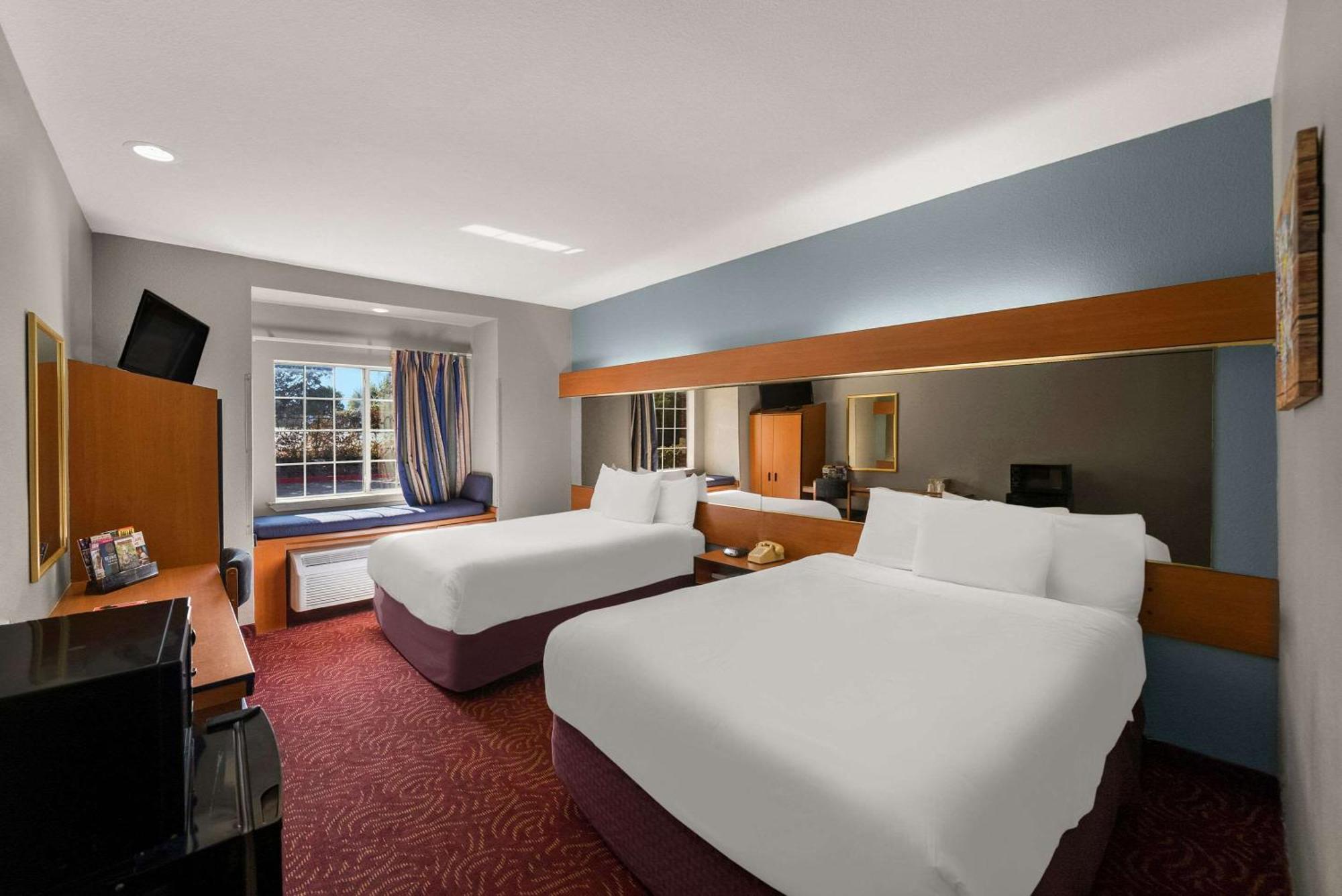 Econo Lodge Inn & Suites Mesquite - Dallas East Exterior foto